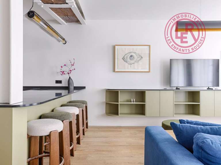 Appartement Paris 3e - 1 chambre - 88m²