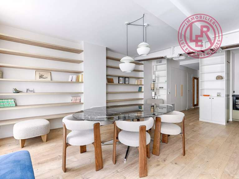 Appartement Paris 3e - 1 chambre - 88m²