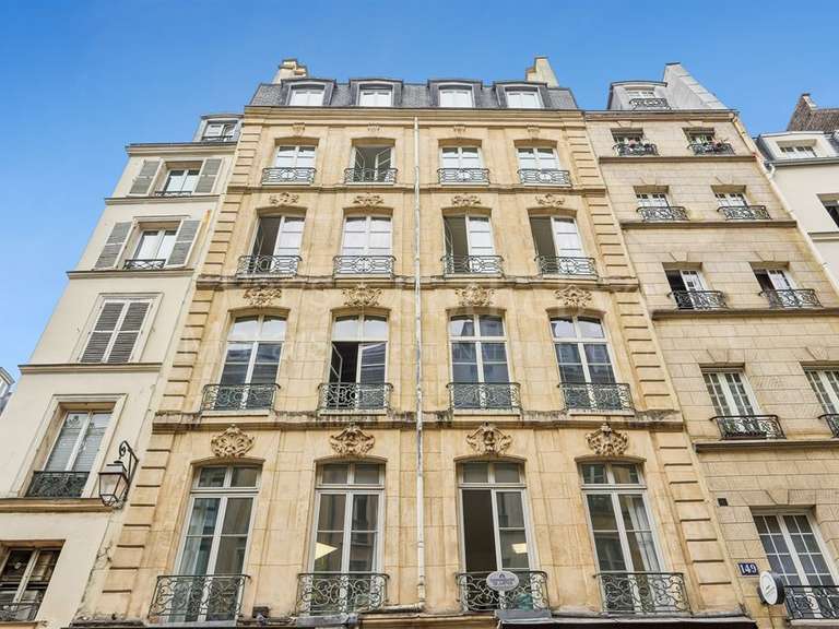 Appartement Paris 3e - 3 chambres - 110m²