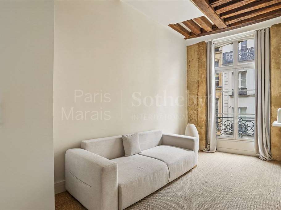 Apartment Paris 3e