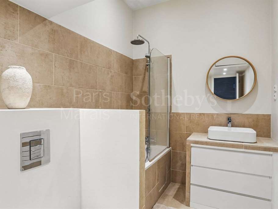 Apartment Paris 3e