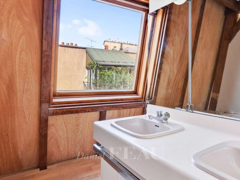 Appartement Paris 3e - 4 chambres - 199m²