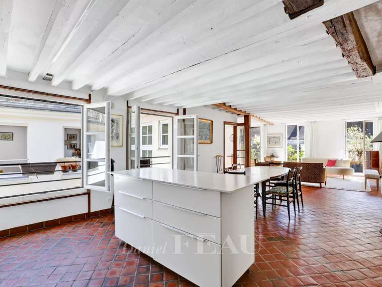 Appartement Paris 3e - 4 chambres - 199m²