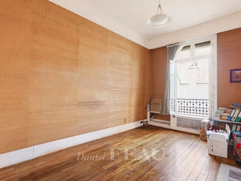 Appartement Paris 3e - 5 chambres - 218m²