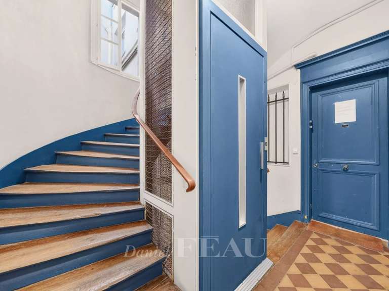 Appartement Paris 3e - 2 chambres - 97m²