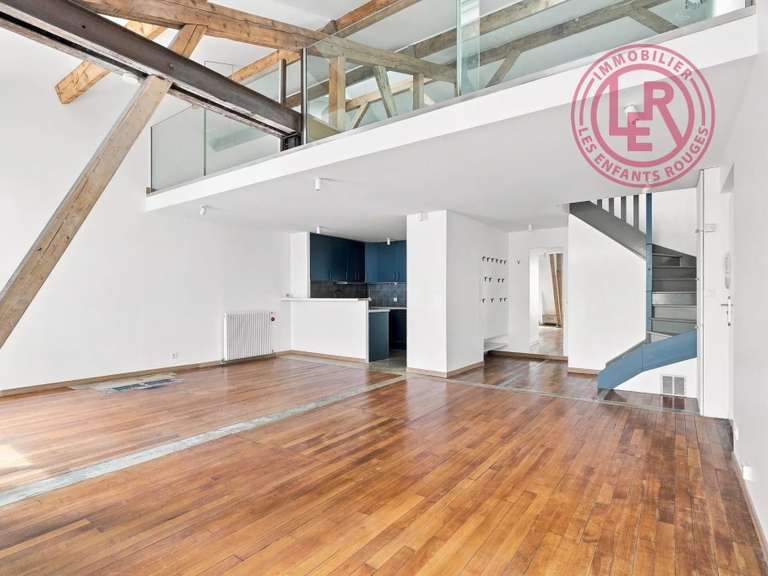 Appartement Paris 3e - 2 chambres - 155m²