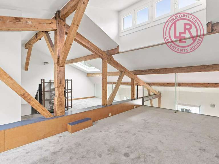 Appartement Paris 3e - 2 chambres - 155m²