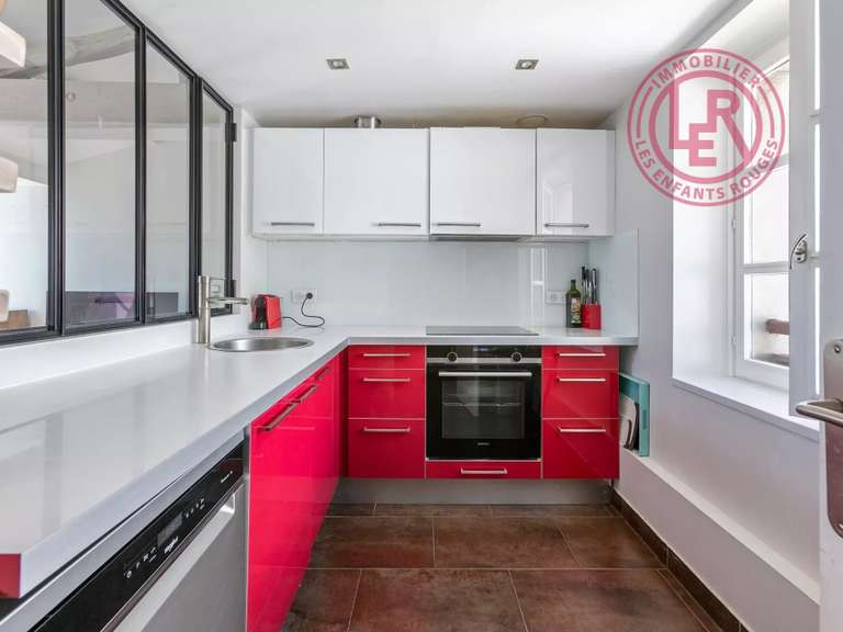 Appartement Paris 3e - 2 chambres - 82m²