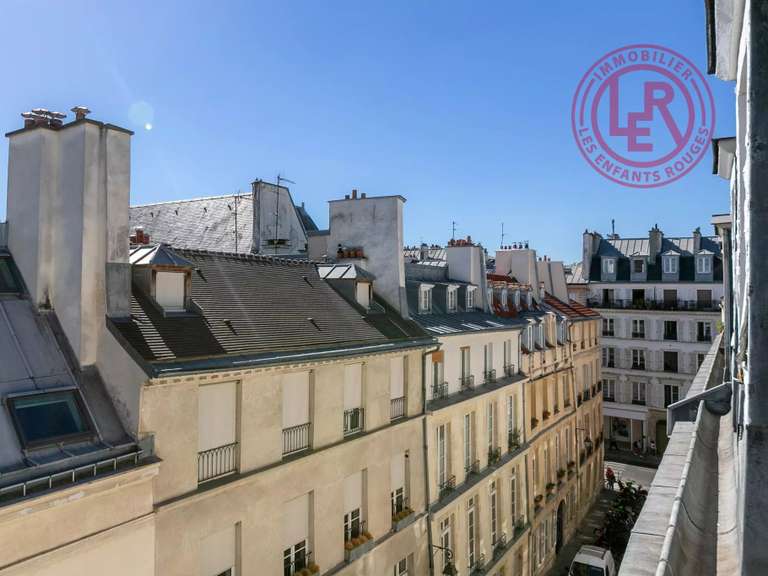 Appartement Paris 3e - 2 chambres - 82m²
