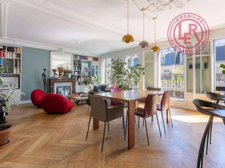 Appartement Paris 3e - 3 chambres - 106m²