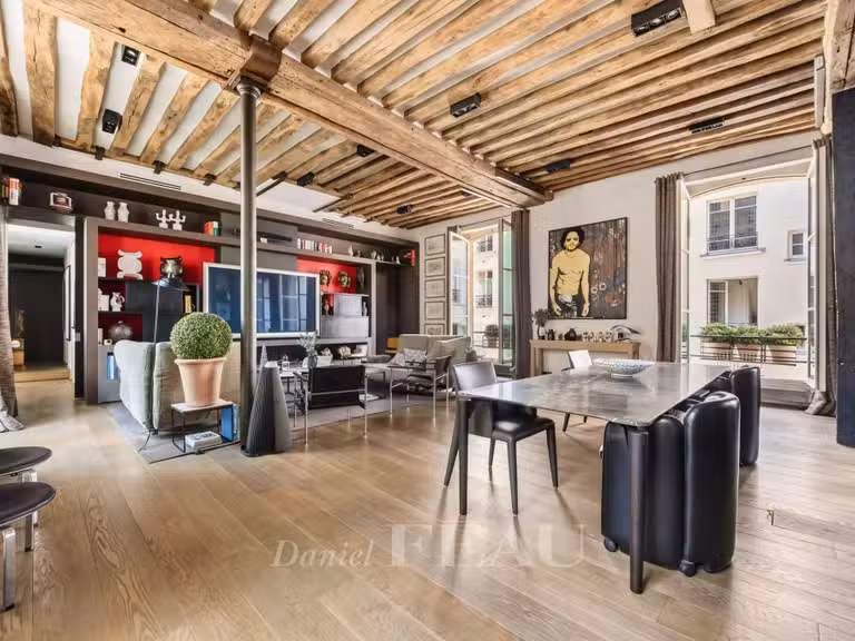Appartement Paris 3e - 2 chambres - 191m²
