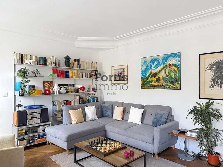 Appartement Paris 3e - 2 chambres - 74m²