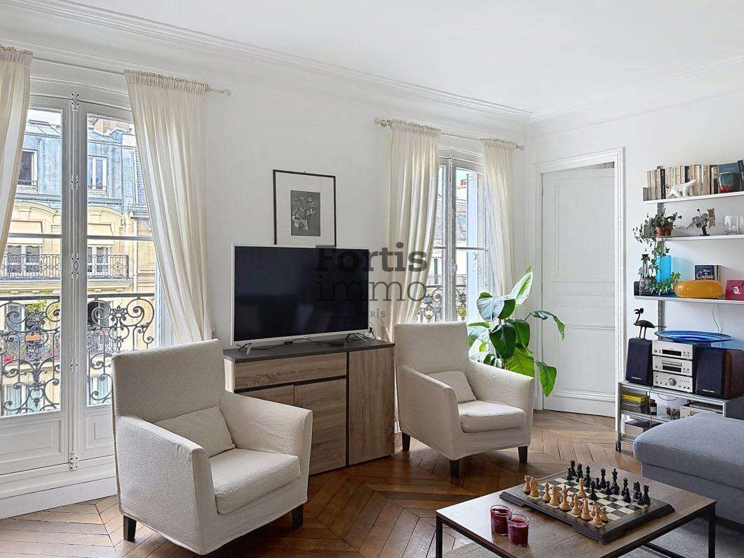 Apartment Paris 3e
