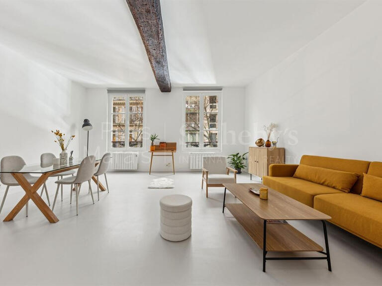 Appartement Paris 4e - 2 chambres - 75m²