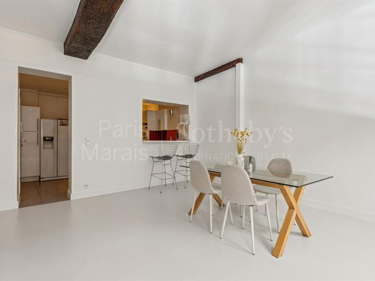 Appartement Paris 4e - 2 chambres - 75m²