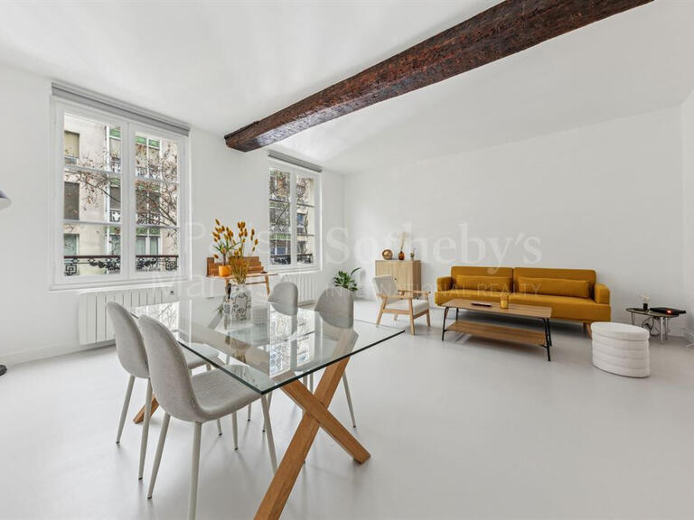 Appartement Paris 4e - 2 chambres - 75m²