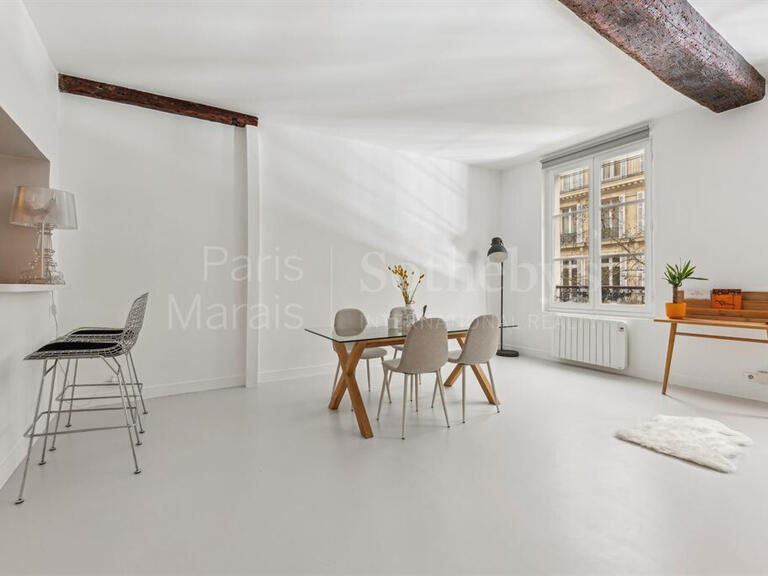 Appartement Paris 4e - 2 chambres - 75m²