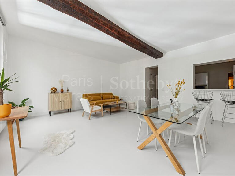 Appartement Paris 4e - 2 chambres - 75m²