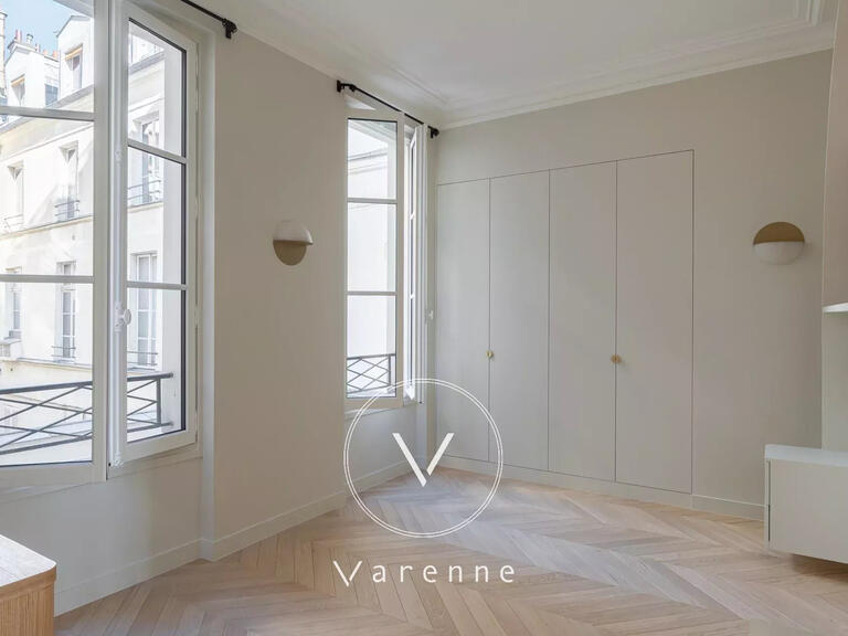 Appartement Paris 4e - 1 chambre - 72m²