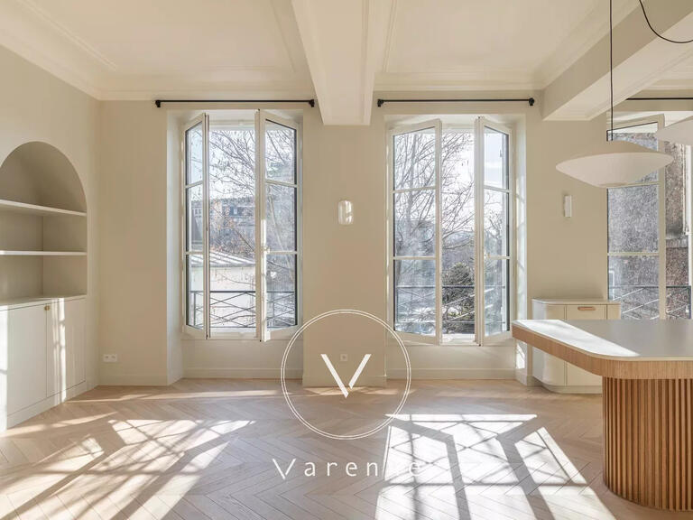 Appartement Paris 4e - 1 chambre - 72m²