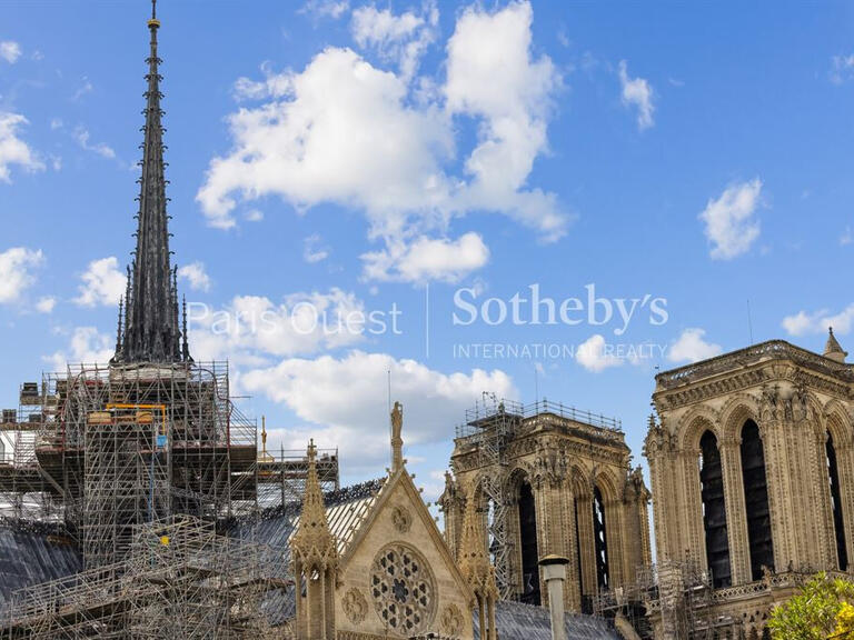 Appartement Paris 4e - 1 chambre - 53m²