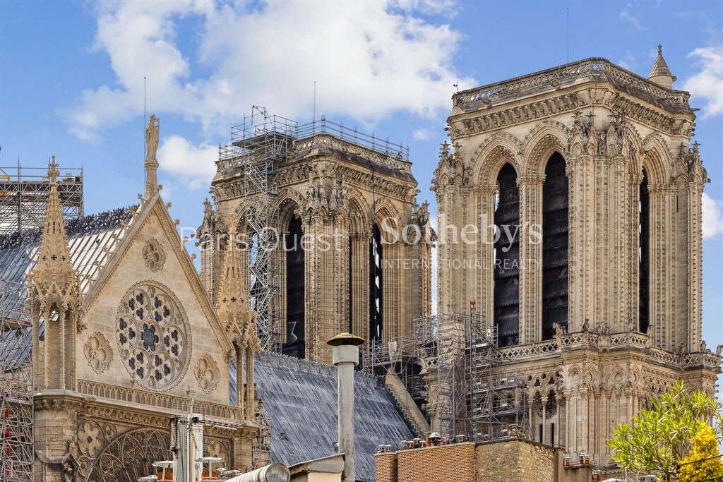 Apartment Paris 4e
