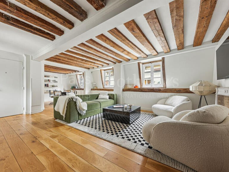 Appartement Paris 4e - 2 chambres - 85m²