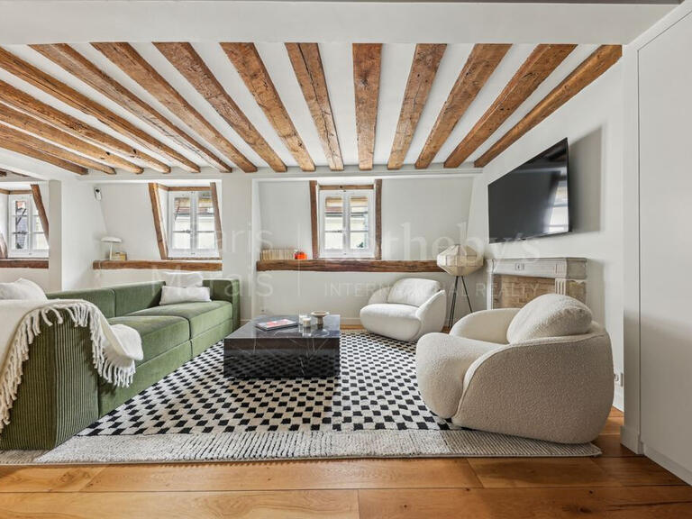 Appartement Paris 4e - 2 chambres - 85m²