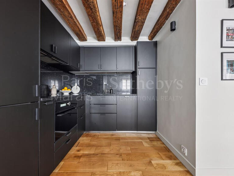 Appartement Paris 4e - 2 chambres - 85m²