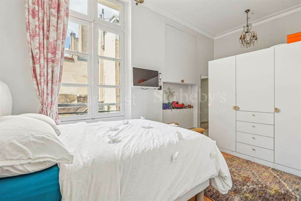 Apartment Paris 4e