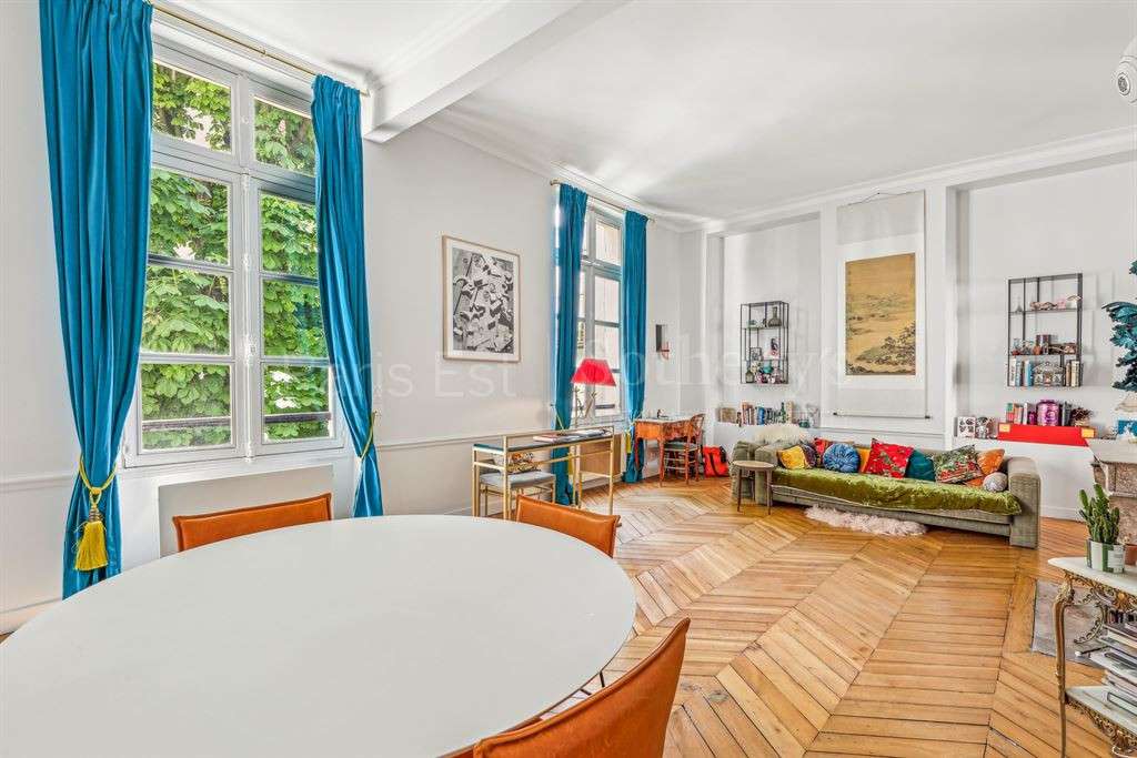 Apartment Paris 4e