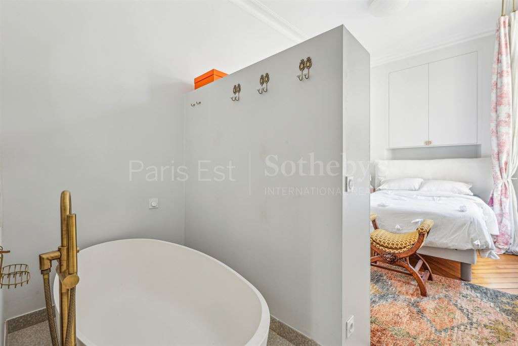 Apartment Paris 4e
