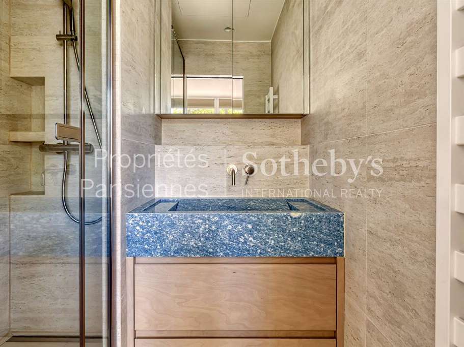 Apartment Paris 4e