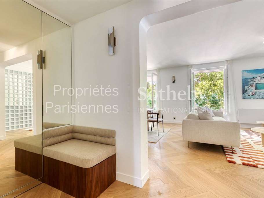 Apartment Paris 4e