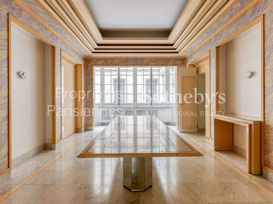 Apartment Paris 4e