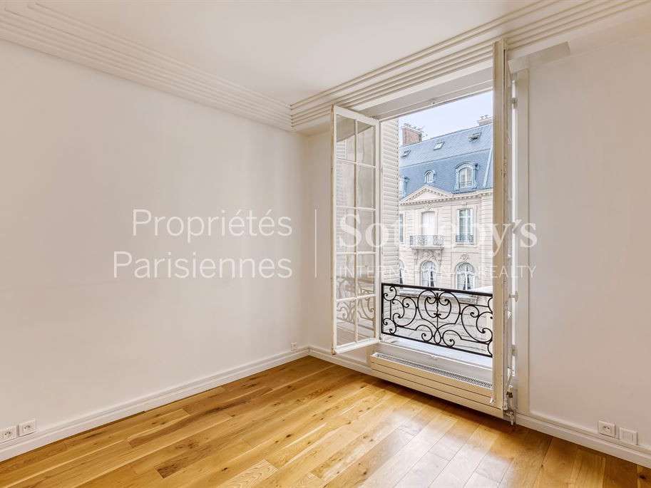 Apartment Paris 4e