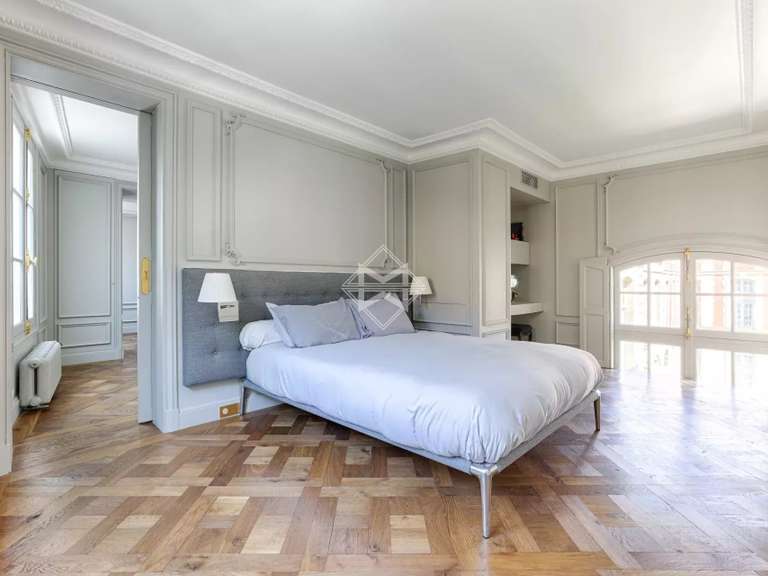 Appartement Paris 4e - 2 chambres - 155m²