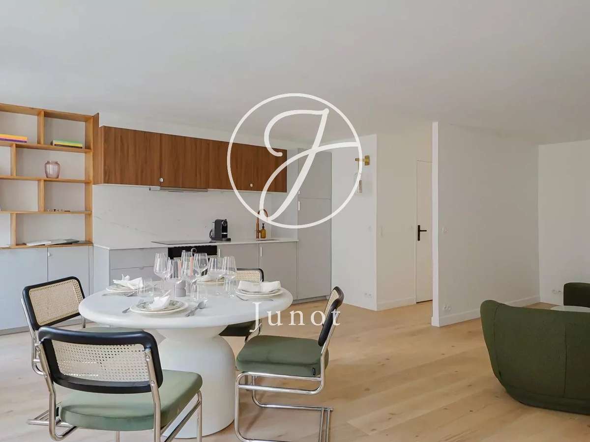 Apartment Paris 4e