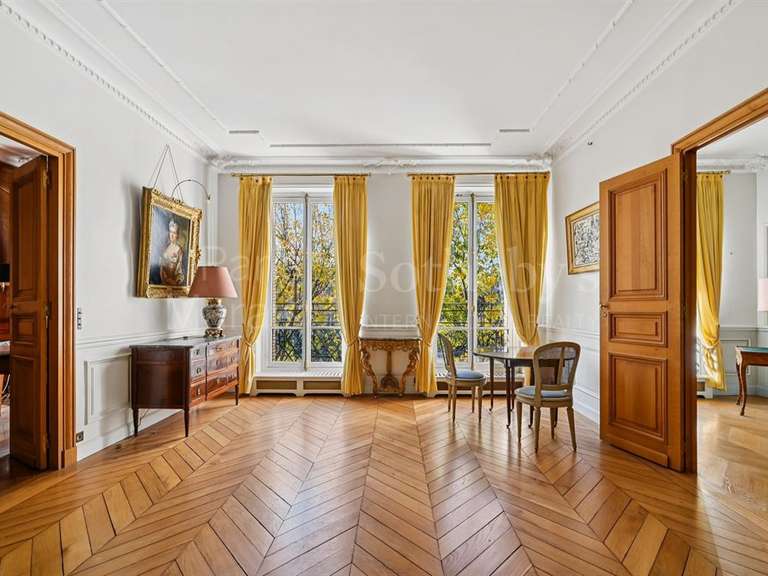Appartement Paris 4e - 2 chambres - 124m²