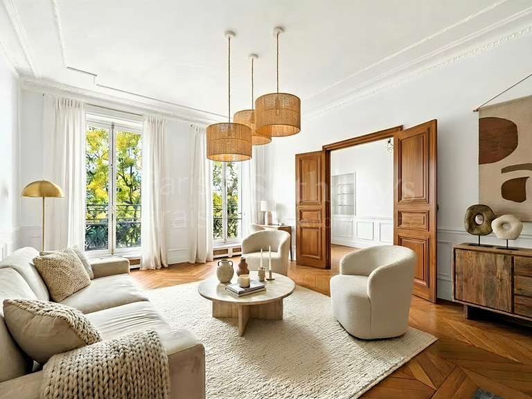 Appartement Paris 4e - 2 chambres - 124m²