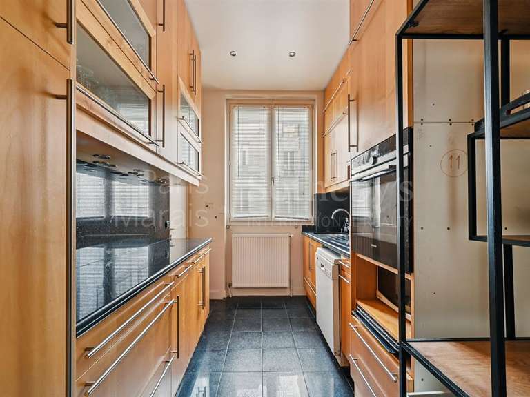 Appartement Paris 4e - 2 chambres - 124m²