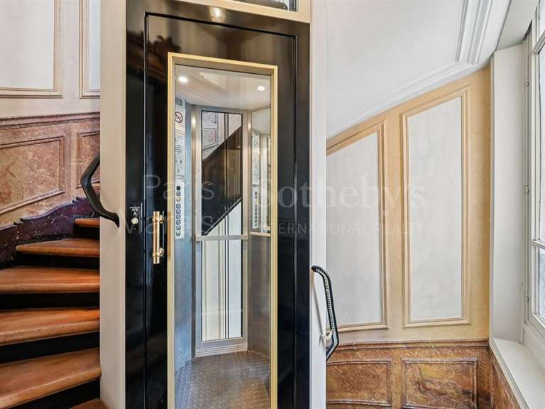 Appartement Paris 4e - 2 chambres - 124m²