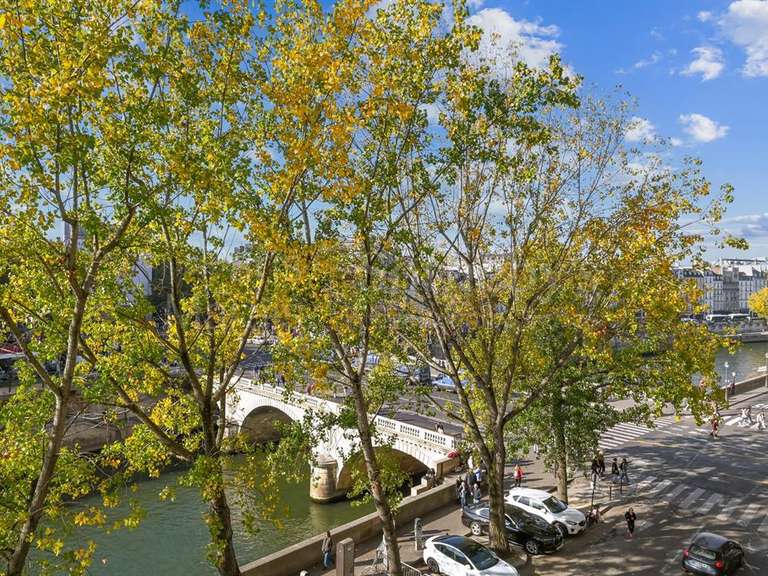 Appartement Paris 4e - 2 chambres - 124m²