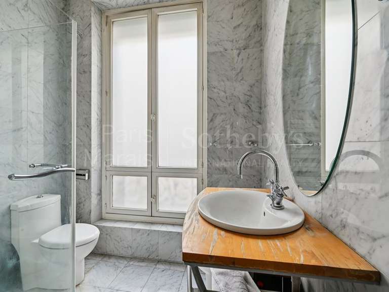 Appartement Paris 4e - 2 chambres - 124m²