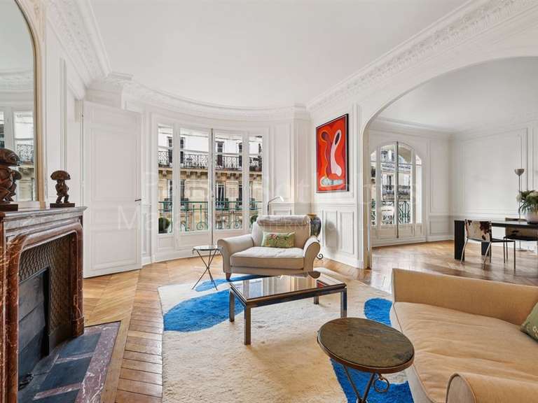 Appartement Paris 4e - 3 chambres - 177m²
