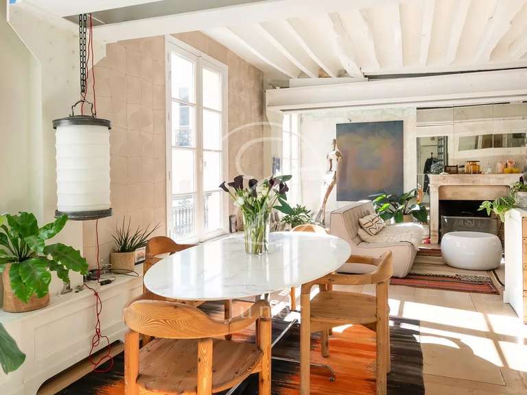 Appartement Paris 4e - 4 chambres - 132m²