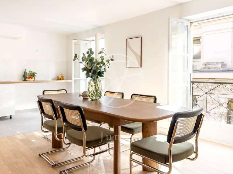 Appartement Paris 4e - 3 chambres - 107m²