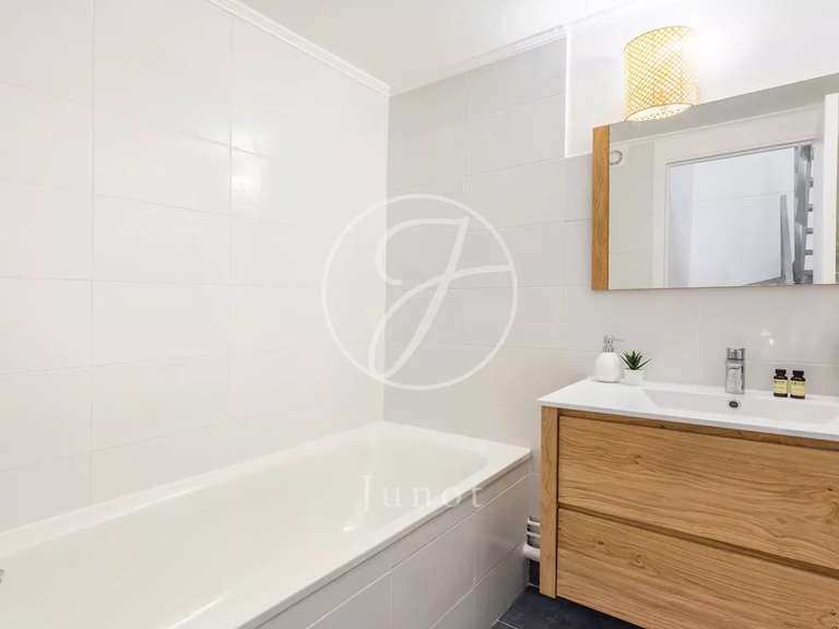 Appartement Paris 4e - 3 chambres - 92m²