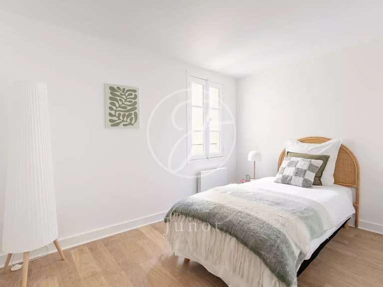 Appartement Paris 4e - 3 chambres - 92m²