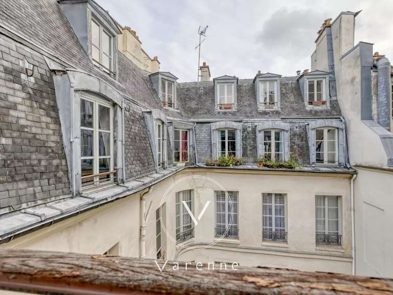 Appartement Paris 4e - 3 chambres - 124m²